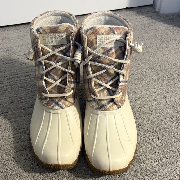 Sperry Shoes - Sperry Women's Plaid Cream and Tan Boots